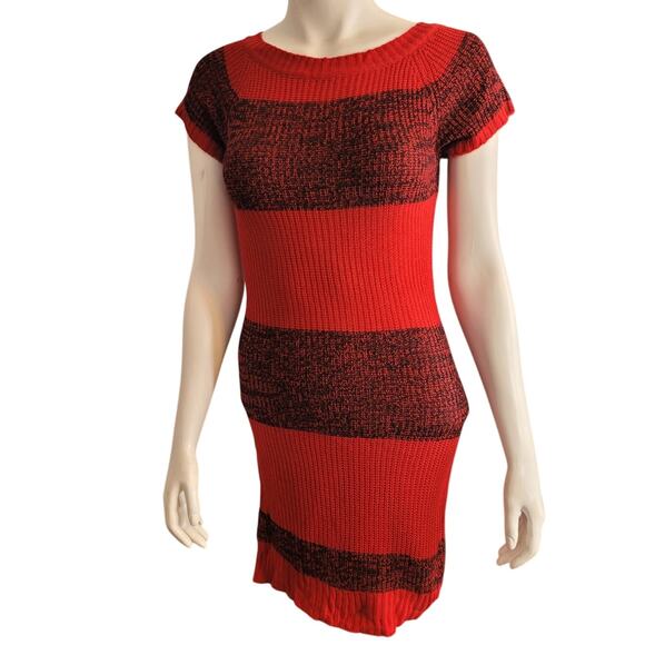 Red Blk Striped Sweater Dress L Bodycon Knit Short Sleeve Siren Coquette Holiday - Picture 3 of 9